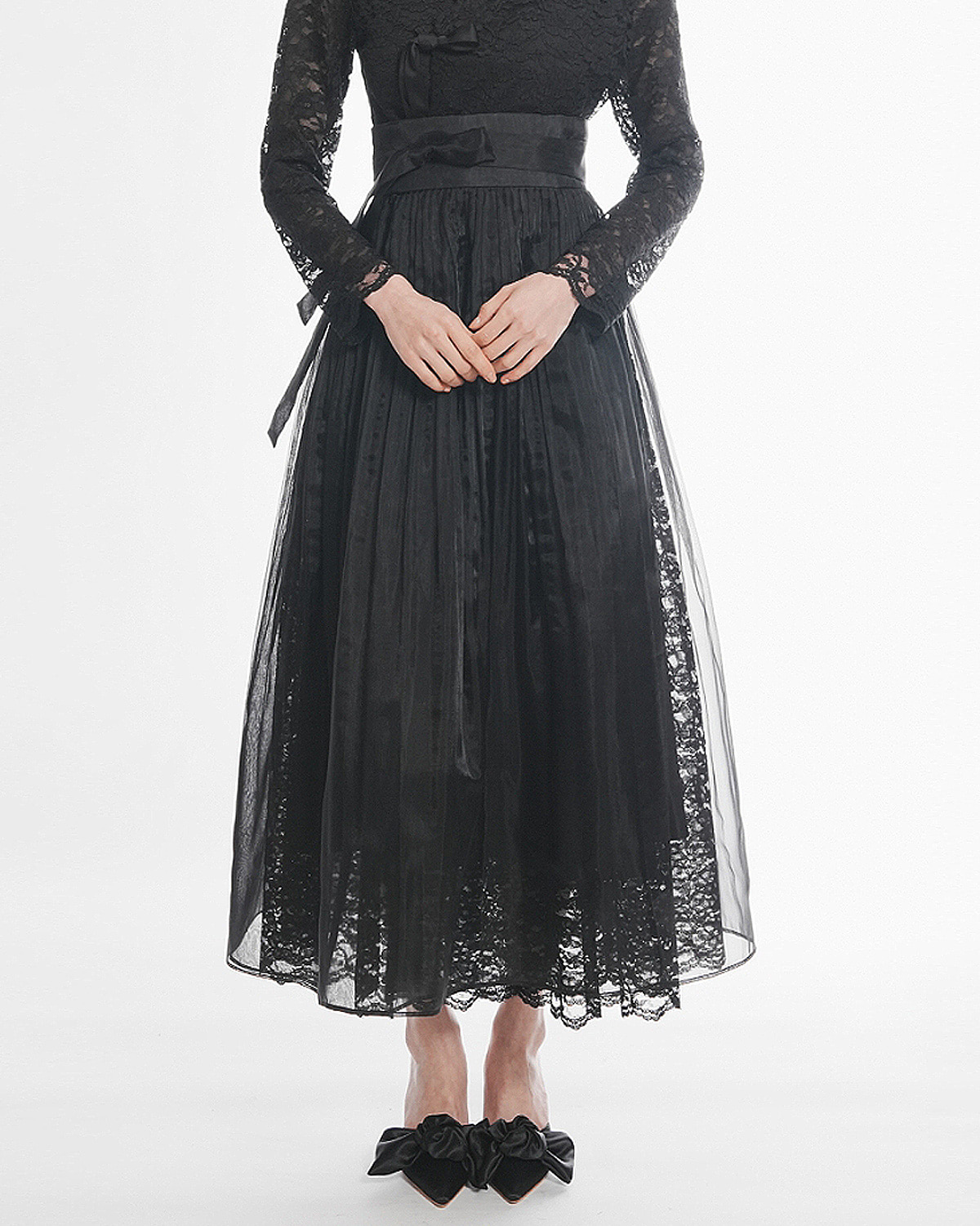 Black Pleated Organza Waist Skirt